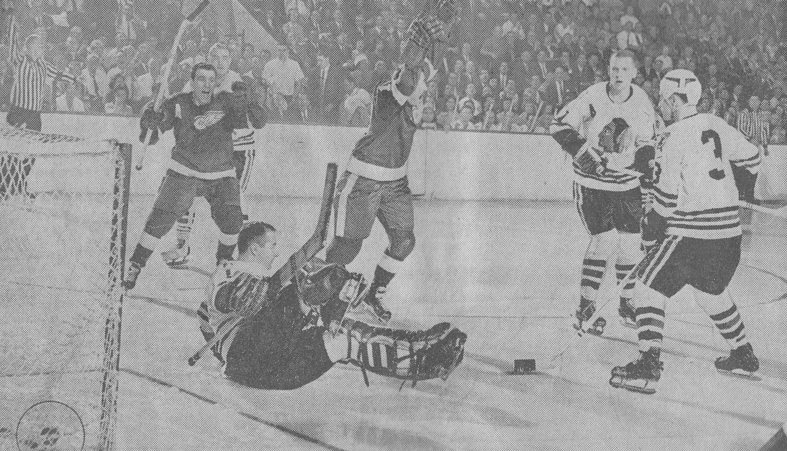 The Maple Leafs of My Youth (Vintage Leaf Memories Book 1)